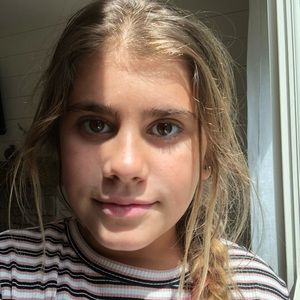 Meet your Posher, Isabella